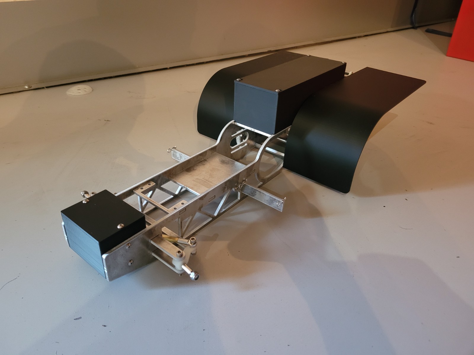 RH Designs Rc Pulling 7lb Big Rig Chassis