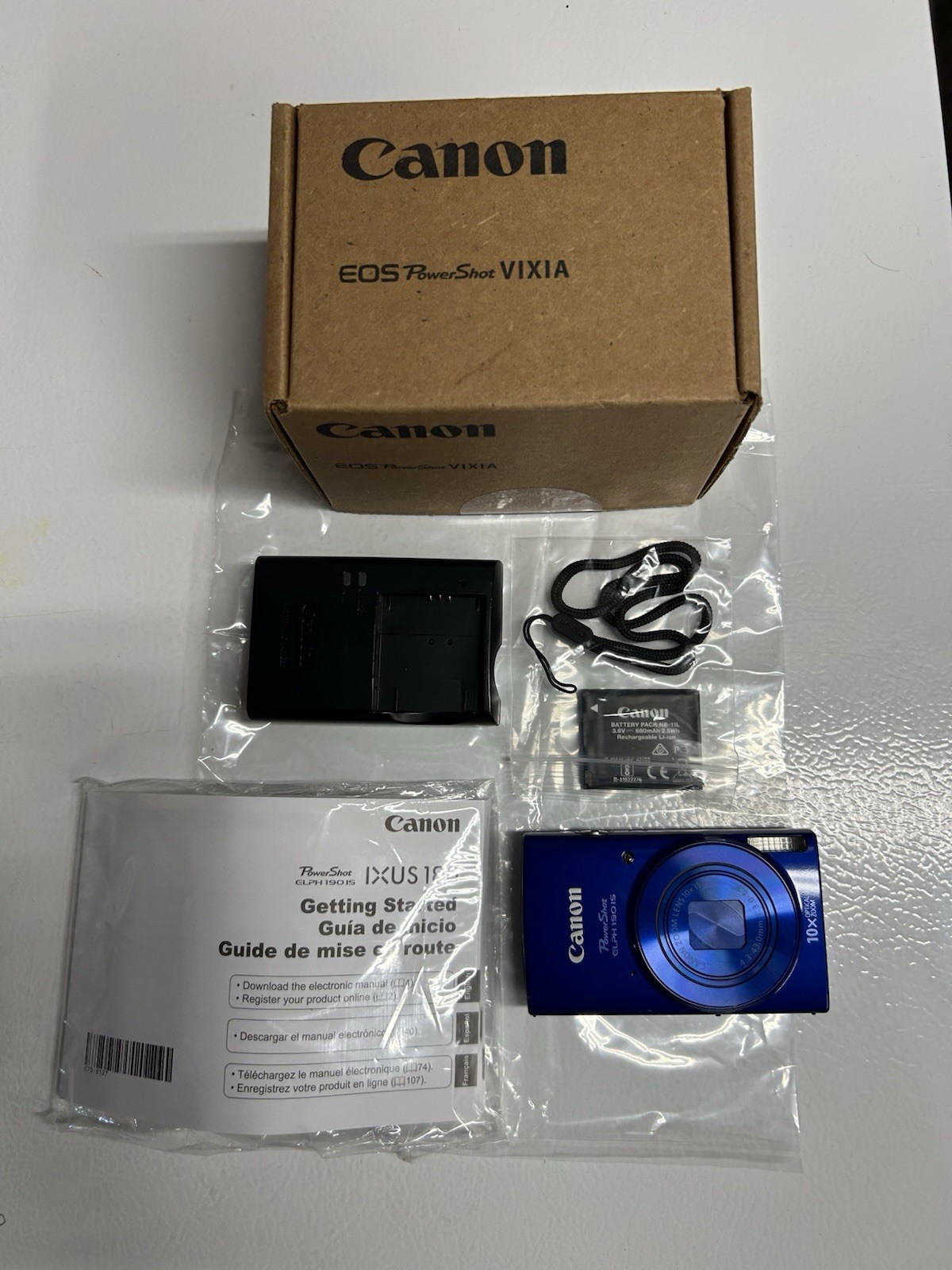 Canon PowerShot ELPH 190 Is Camera Blue Open But Brand New Never Used