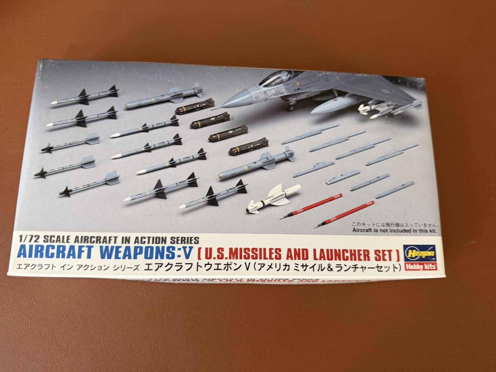 HAS35009 1:72 Hasegawa Weapons Set V - US Missiles and Launchers. 8791