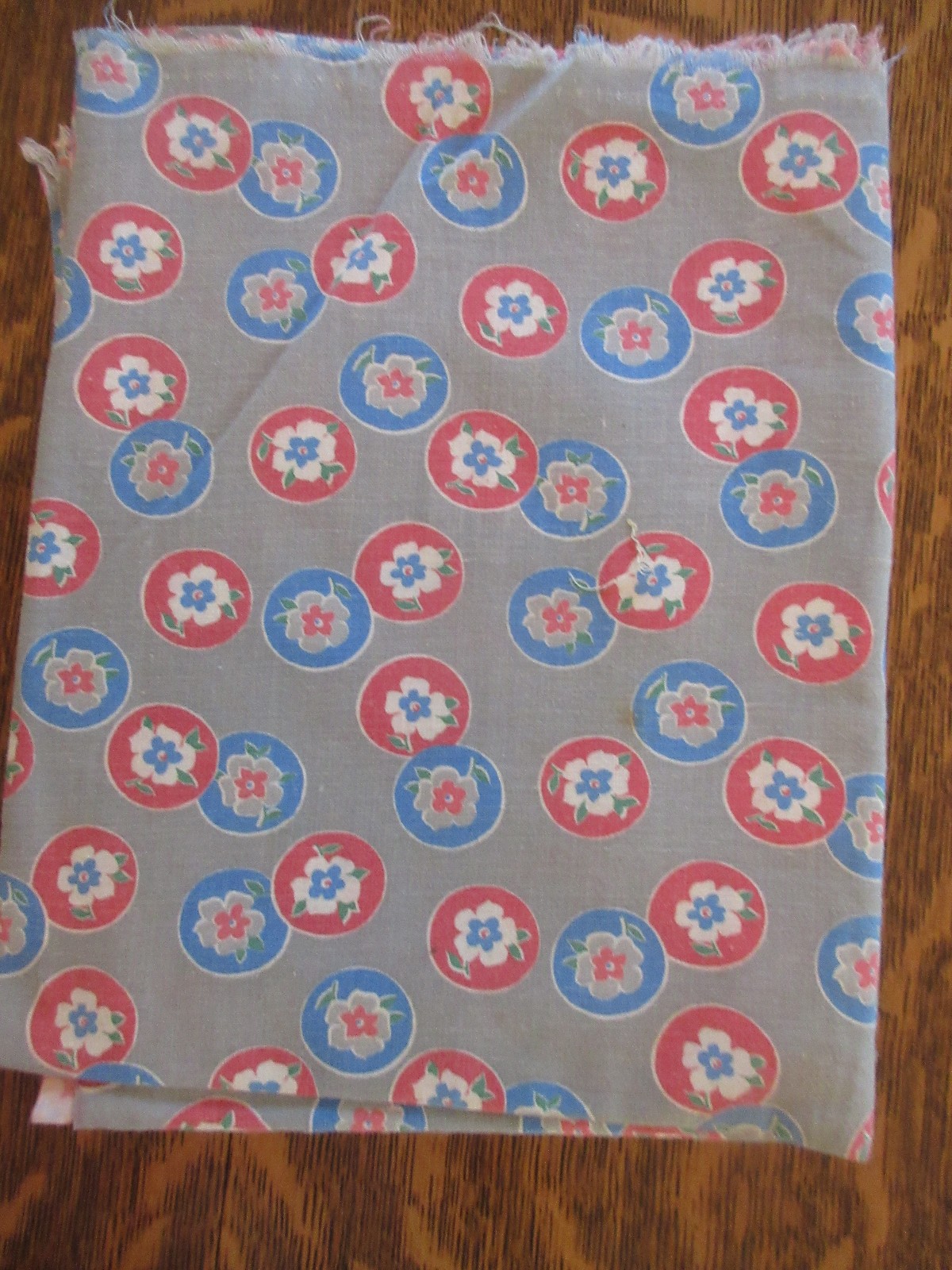 Vintage 1930s-40s Whole Feed Sack Material - 36 Vintage 1930s-40s Whole Feed Sack Material - 36