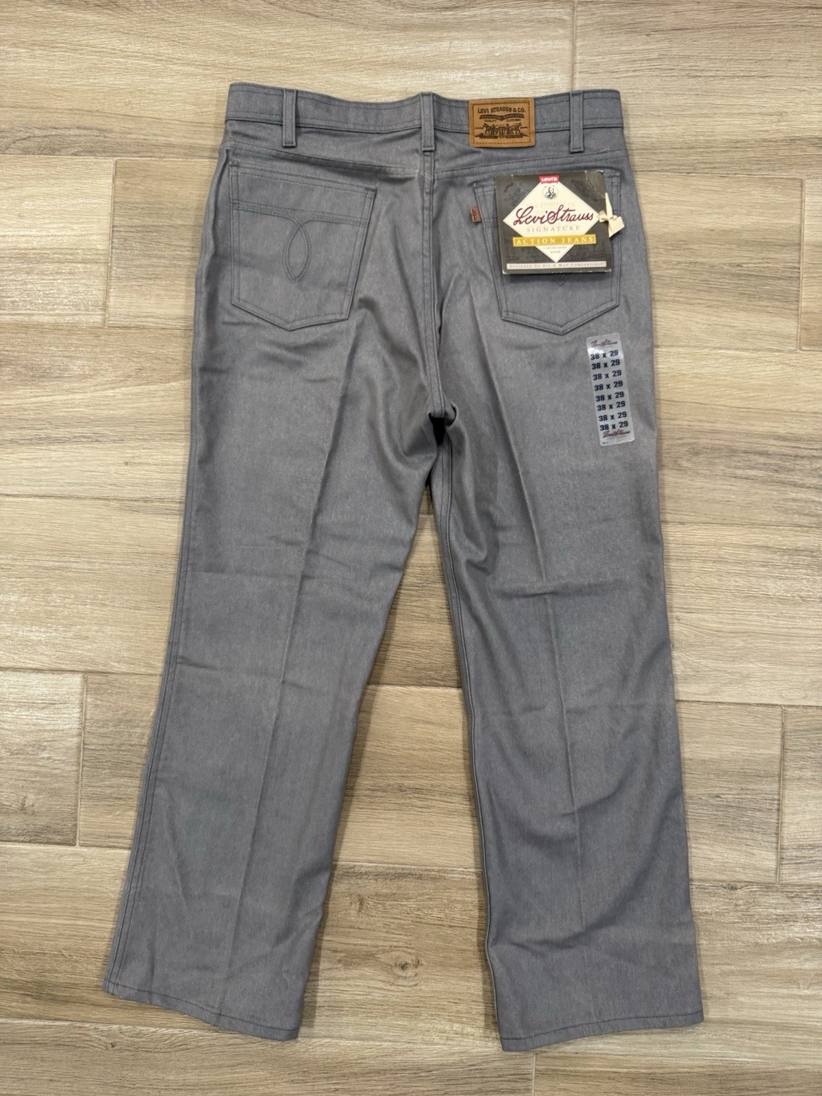 Vintage Levi\'s Men\'s Action Jeans FITS 35x29 Gray 90s USA Workwear Polycotton