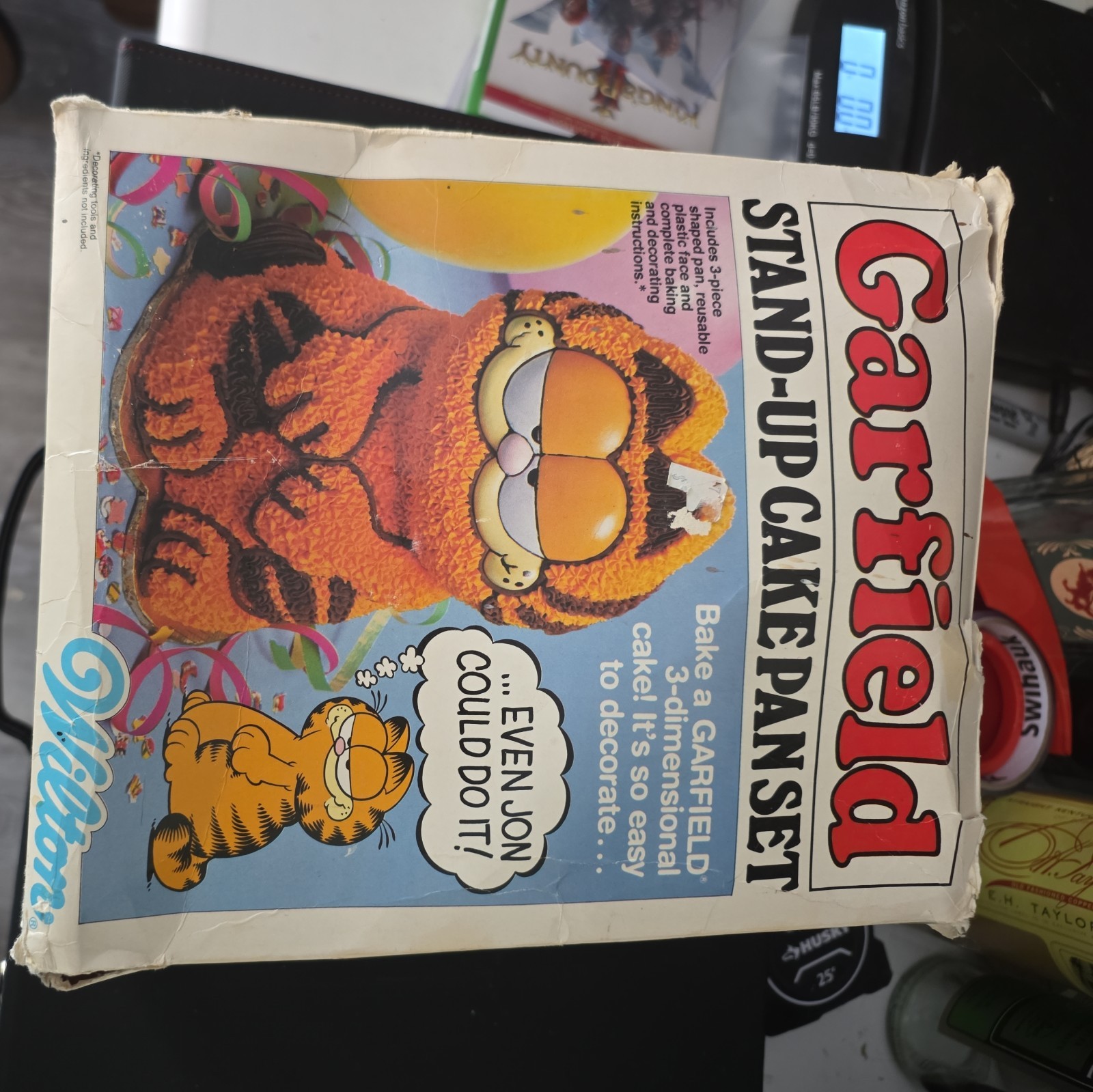 Vintage Wilton GARFIELD 3D Stand Up Cake Pan Set- Complete W/ Instructions & Box Vintage Wilton GARFIELD 3D Stand Up Cake Pan Set- Complete W/ Instructions & Box