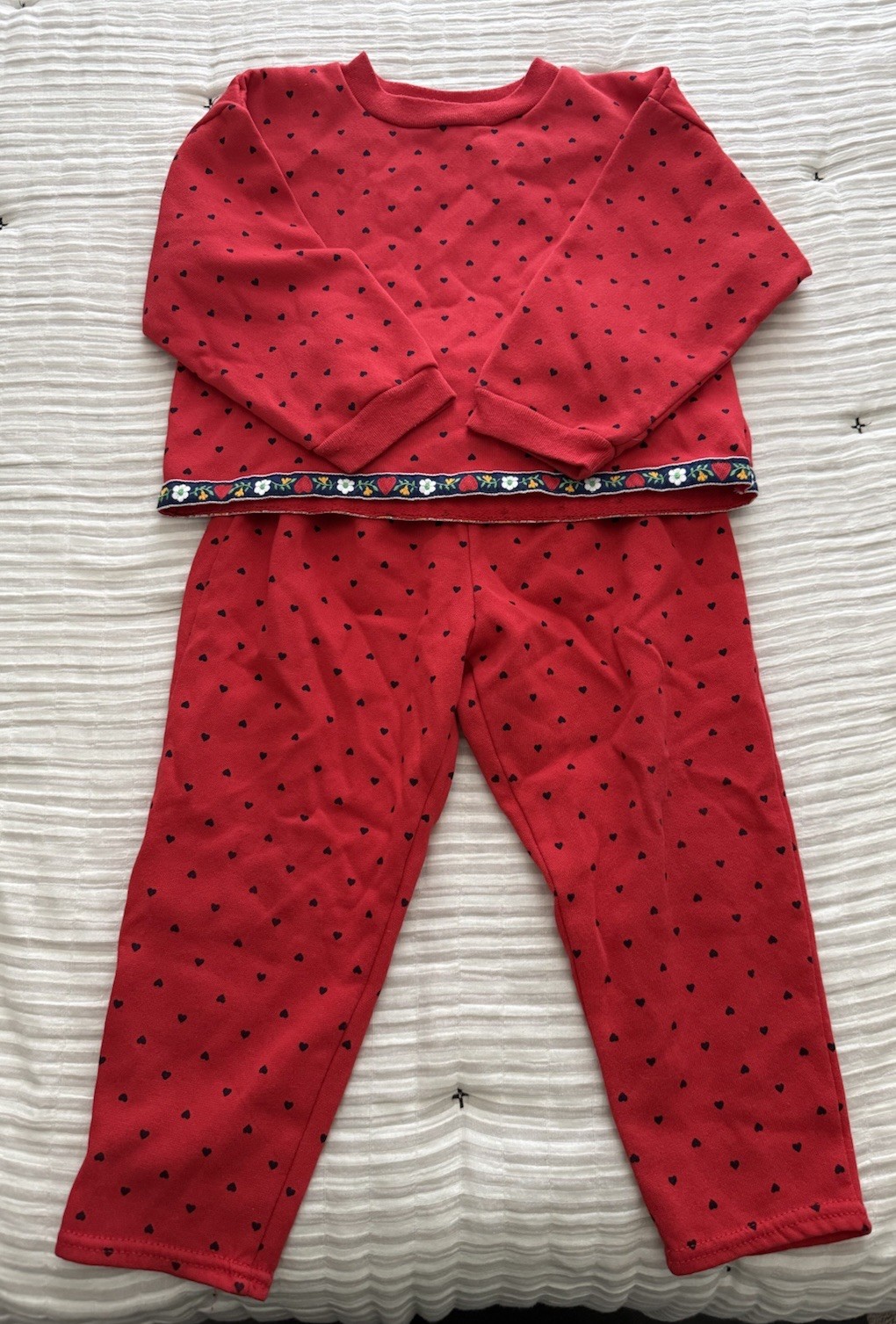 Vintage Hartstrings Girls Red Sweatshirt & Pants Set Size 5/6 Made In USA Retro