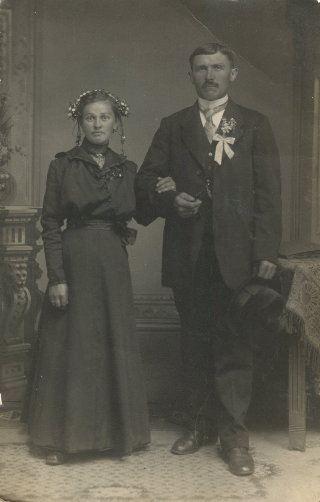 CIRA 1900\'s Surprised Bride With Dapper Groom Couples Portrait RPPC Postcard CIRA 1900\'s Surprised Bride With Dapper Groom Couples Portrait RPPC Postcard