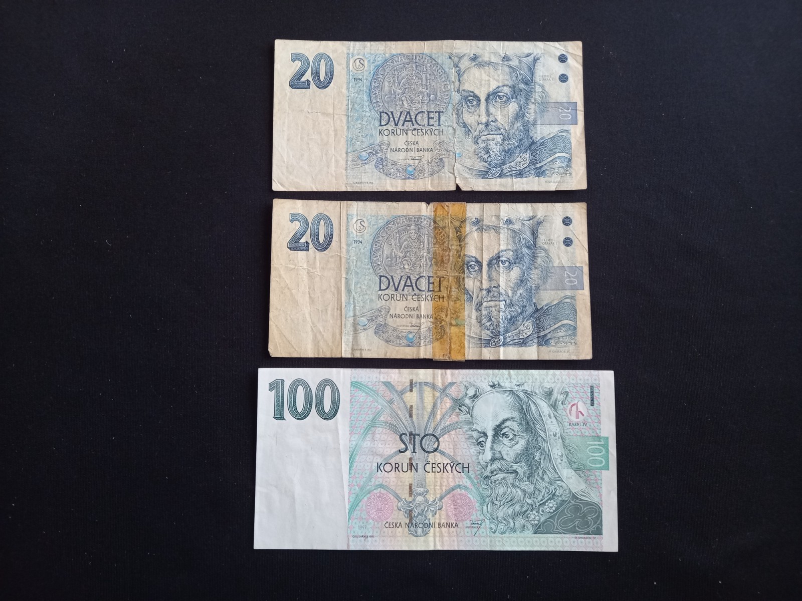 CZECH REPUBLIC 2x 20 (1994) + 100 KORUN (1997) Banknote - Circulated / Damaged