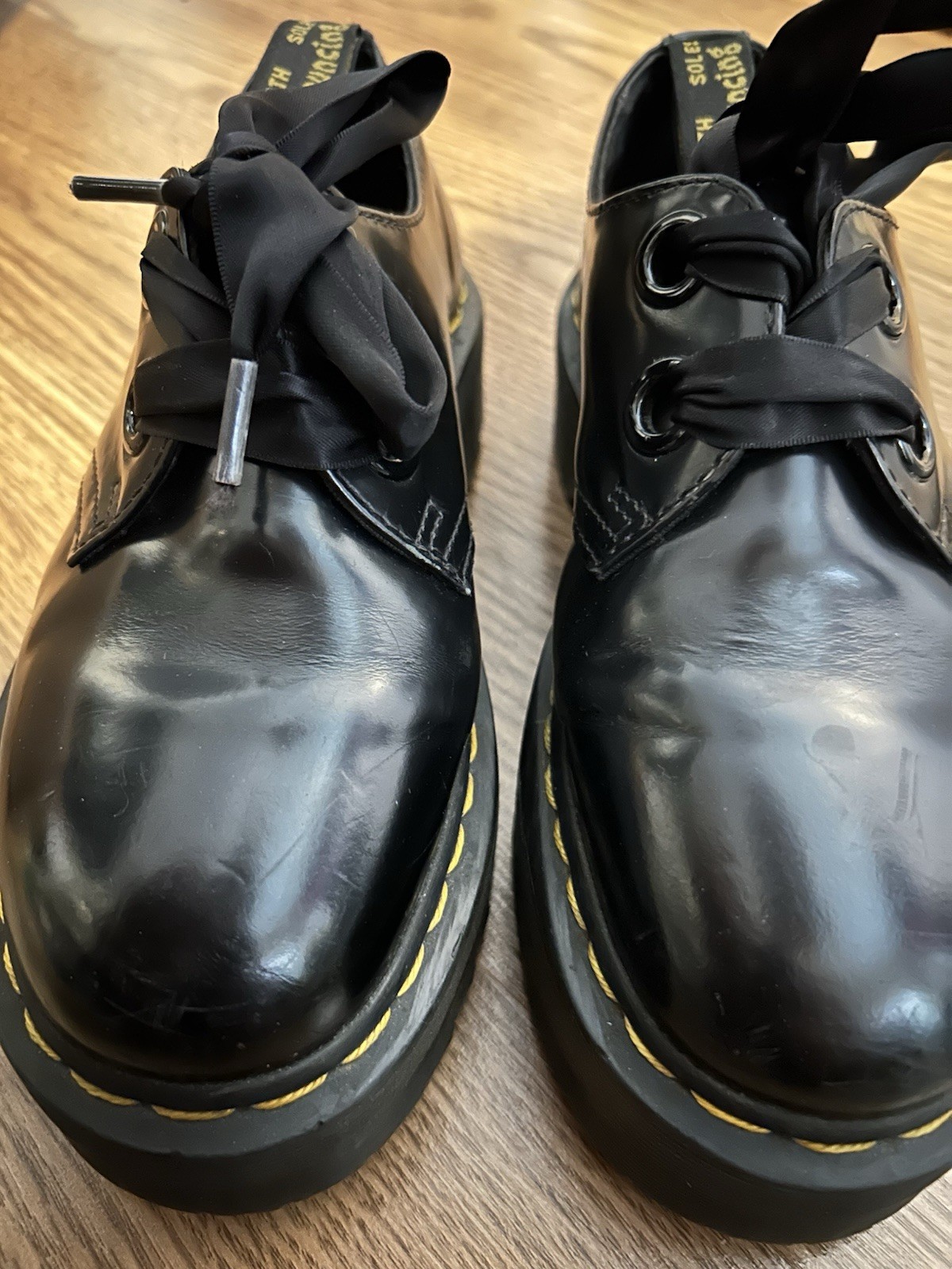 Doc Martin Holly Shoes Size 6 Women’s