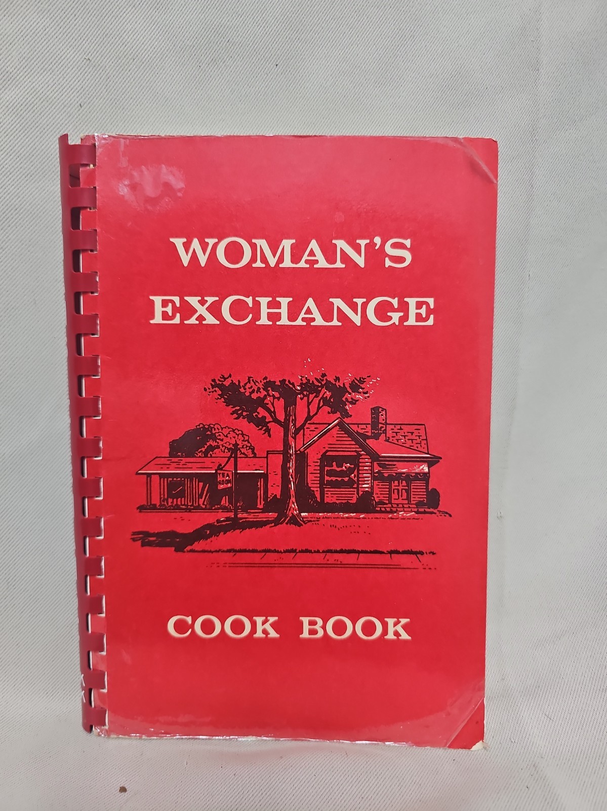 WOMAN'S EXCHANGE COOK BOOK VINTAGE 1975 MEMPHIS TENNESSEE COMMUNITY COOKBOOK
