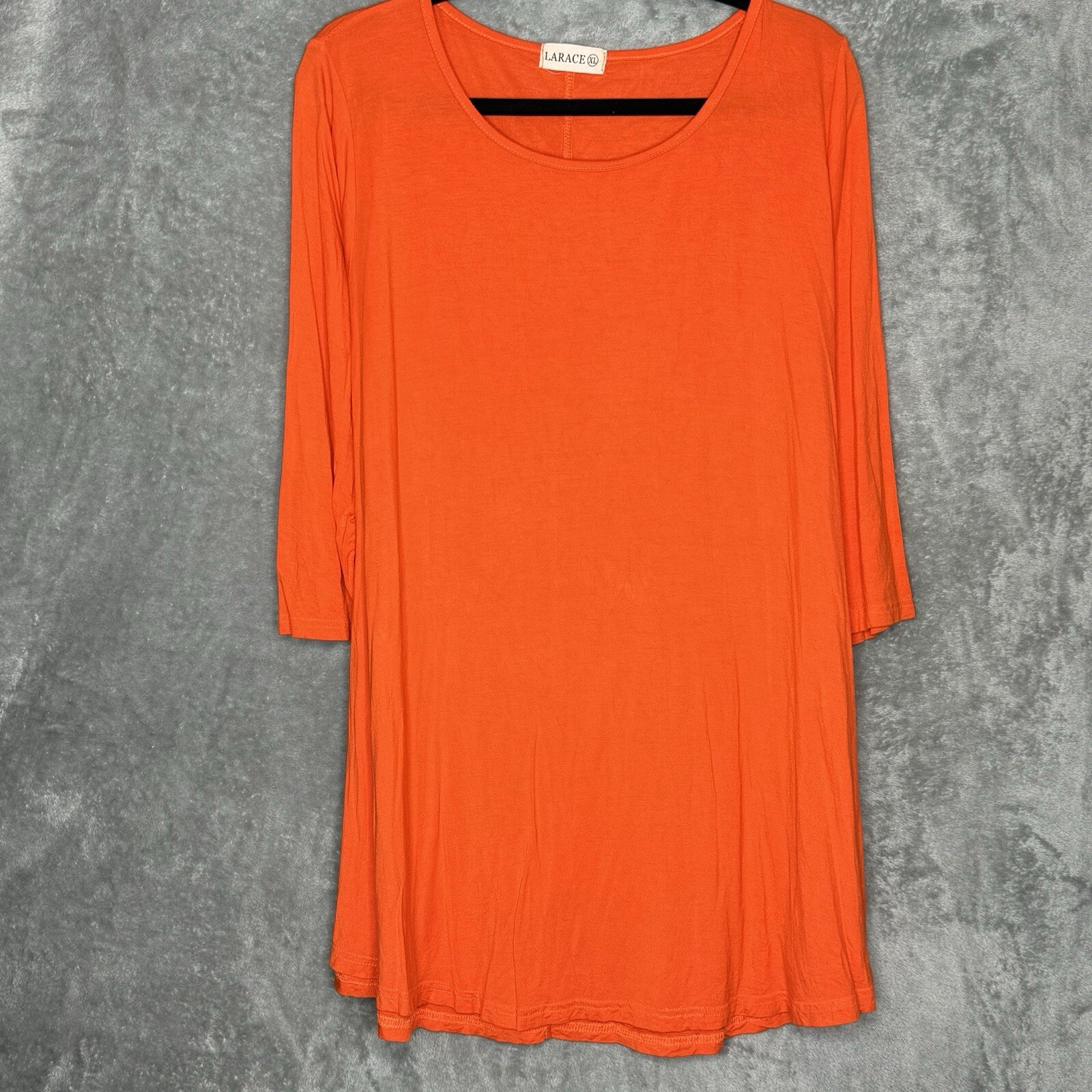 Larace XL Top Shirt Orange Solid 3/4 Sleeve Scoop Neck Rayon Stretch Knit Womens Larace XL Top Shirt Orange Solid 3/4 Sleeve Scoop Neck Rayon Stretch Knit Womens