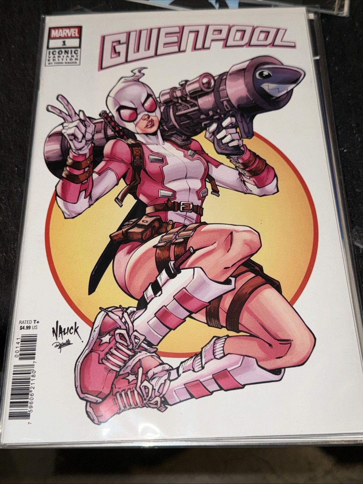Gwenpool #1 - Todd Nauck Iconic Variant Comics Marvel