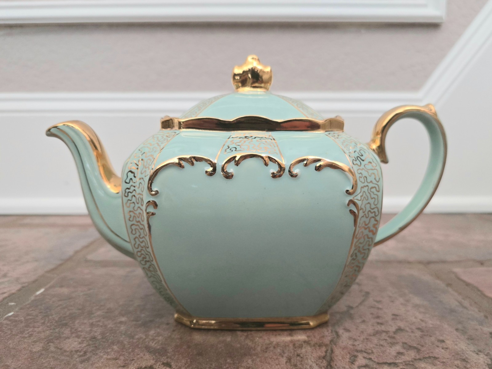 Antique Sadler Cube Teapot England 1948 w/ Tag, Mint Green w/Gold Embellishments Antique Sadler Cube Teapot England 1948 w/ Tag, Mint Green w/Gold Embellishments