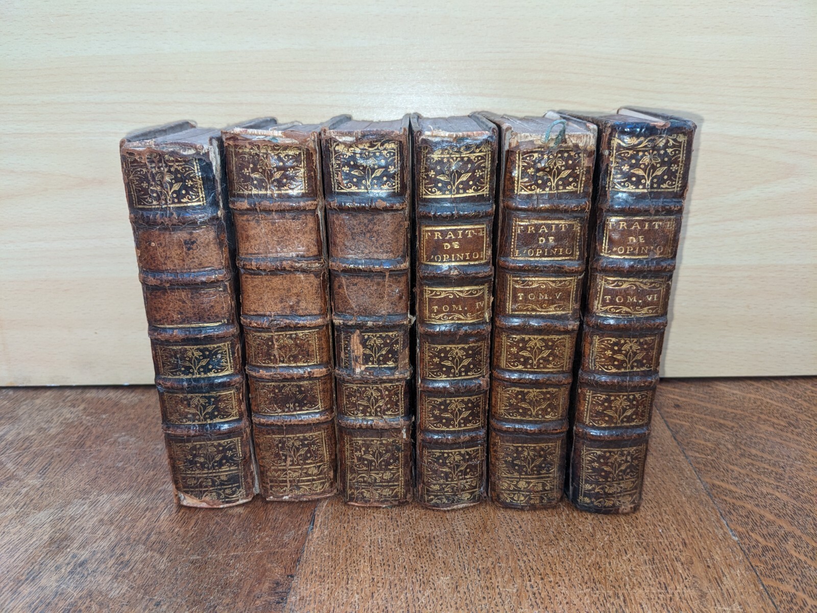 antique book - Le Gendre - Treatise de l'opinion 6/6 - 1735