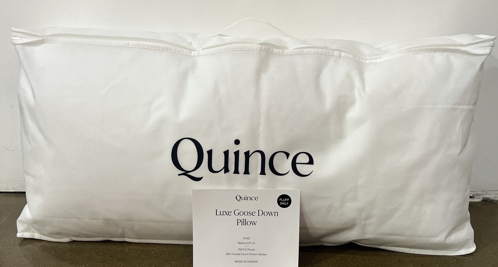 NWT Quince Luxe Goose Down Pillow King Medium NEW $194 MSRP