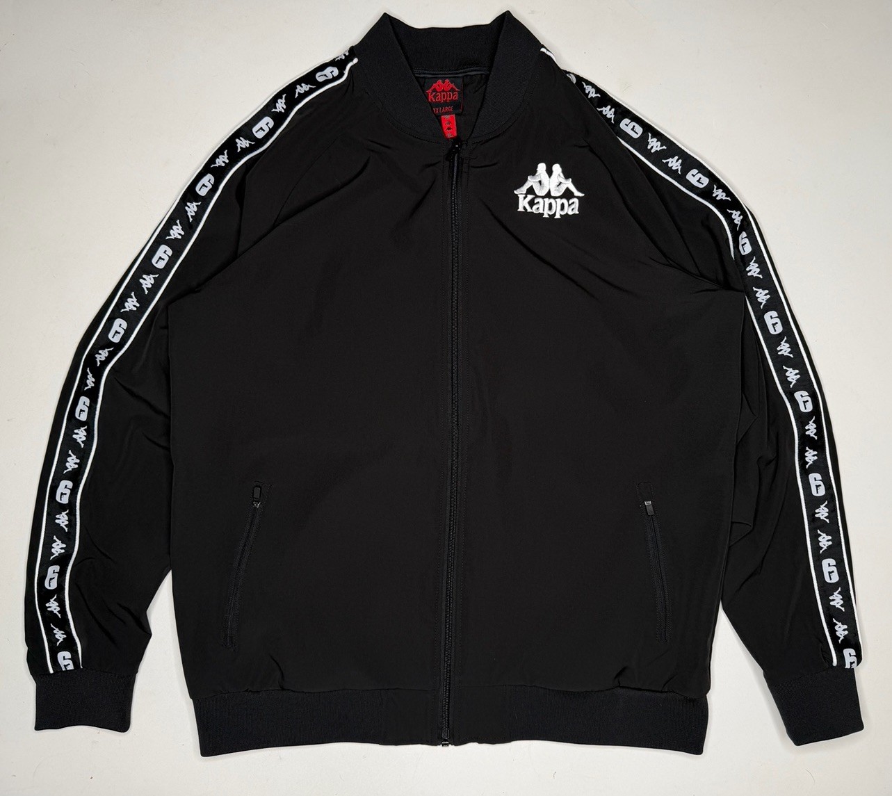 Kappa x Ubisoft R6 Rainbow Six Siege Banda Track Jacket Capsule Rare Black XXL Kappa x Ubisoft R6 Rainbow Six Siege Banda Track Jacket Capsule Rare Black XXL