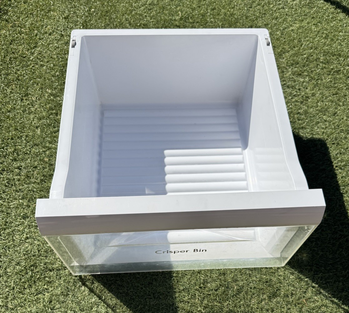 DAEWOO KENMORE Refr Crisper Drawer 3011199000 30111-0010503-00 From 111.73042610 DAEWOO KENMORE Refr Crisper Drawer 3011199000 30111-0010503-00 From 111.73042610