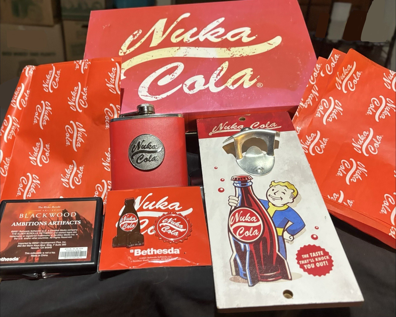 Bethesda Gear Store Nuka-Cola Mystery Stash Box 007~ 2021 limited only 800 Units