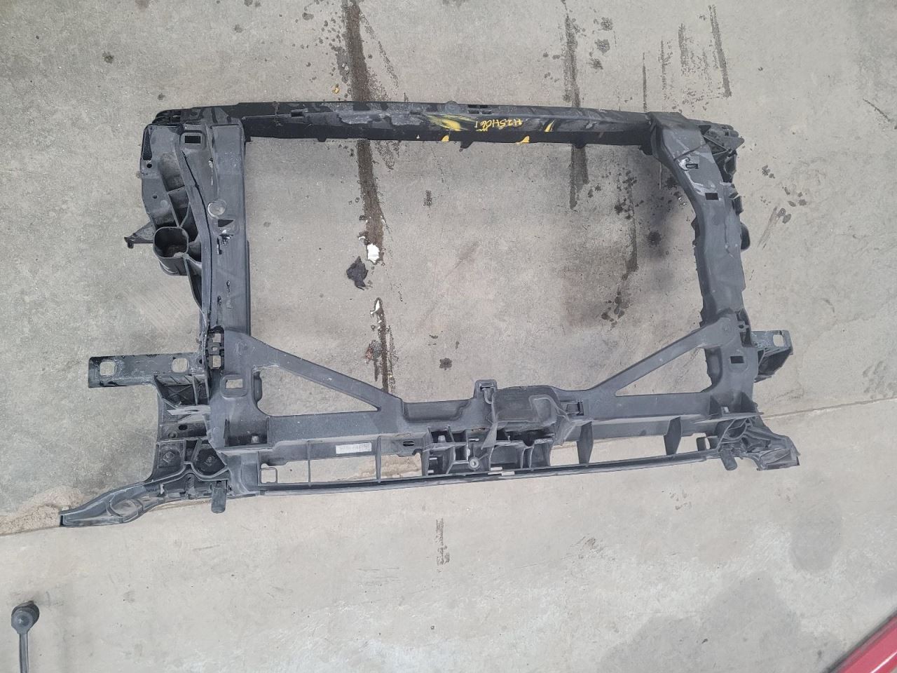 (LOCAL PICKUP ONLY) Radiator Core Support Hatchback E-tron Fits 16-18 AUDI A3 20