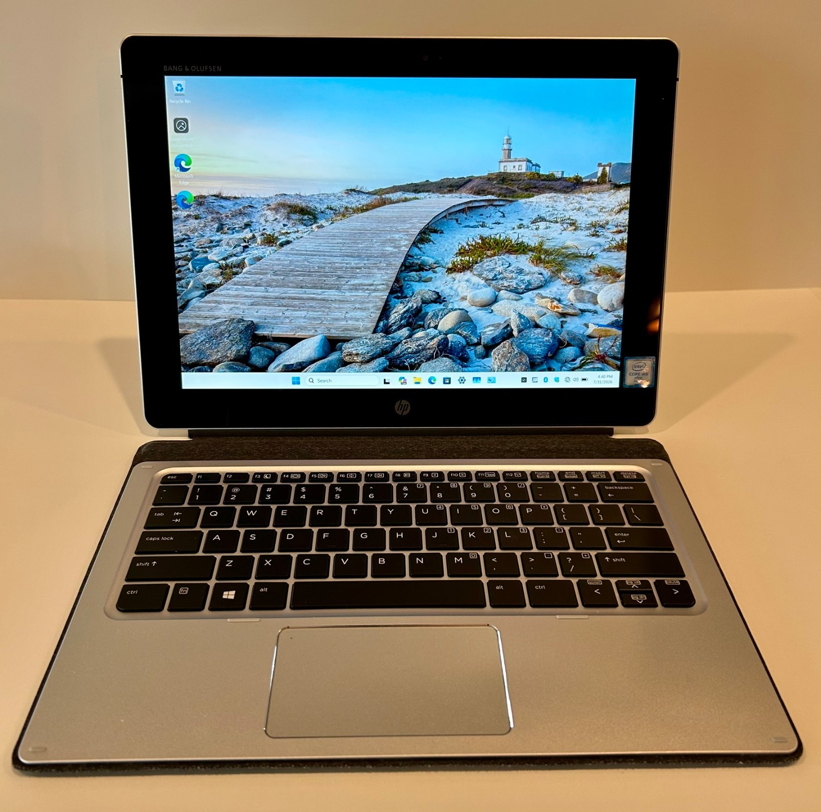 HP Elite X2 1012 G1 2-in-1 Tablet 8GB 256GB 12\