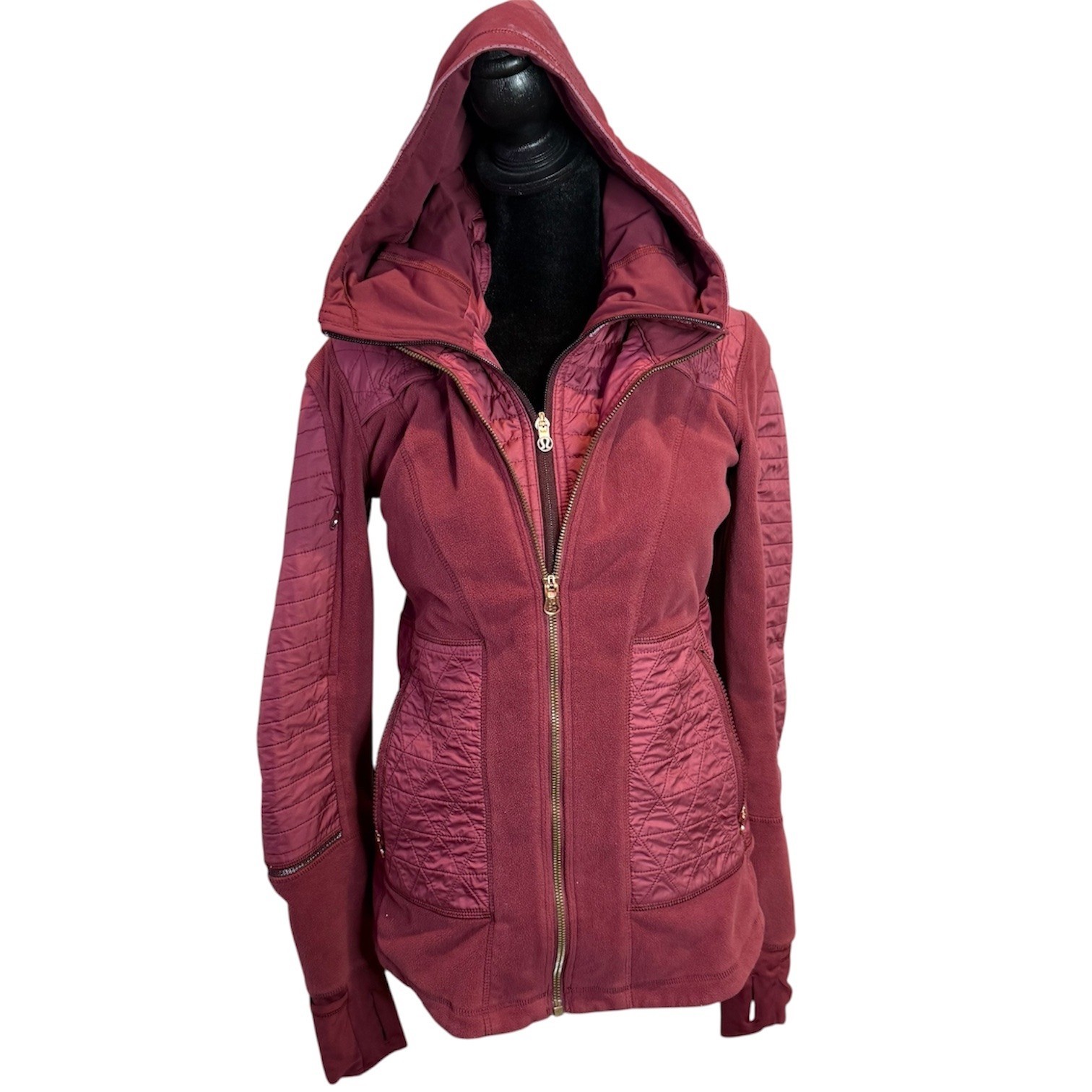 Lululemon Fleecy Keen Jacket Womens 6 Dark Red Quilted Fleece Full Zip Hooded Lululemon Fleecy Keen Jacket Womens 6 Dark Red Quilted Fleece Full Zip Hooded