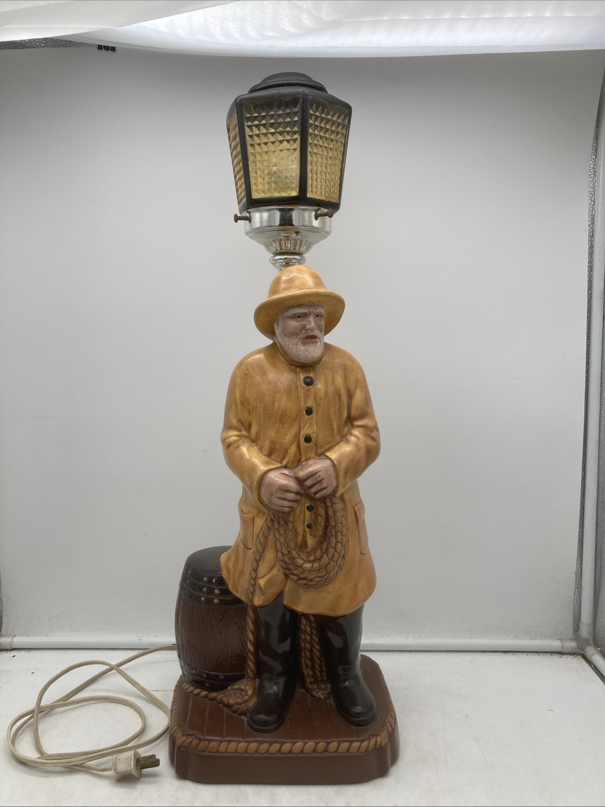 Vtg Old Salty Nautical Fisherman Seaman 25” Ceramic Table Lamp w/ Lantern Shade