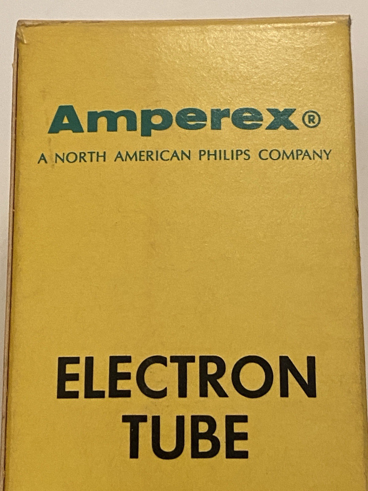 NEW IN BOX RCA 5U4G ELECTRON TUBE VACUUM TUBE -