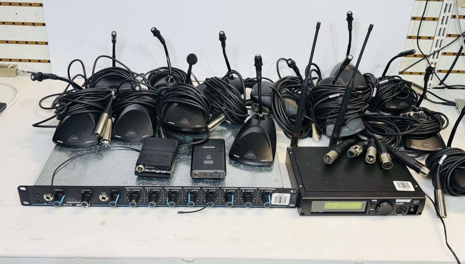Lot Of 13 Shure MX400DP Wired Home Recording/SHURE ULXP4/SHURE SCM810