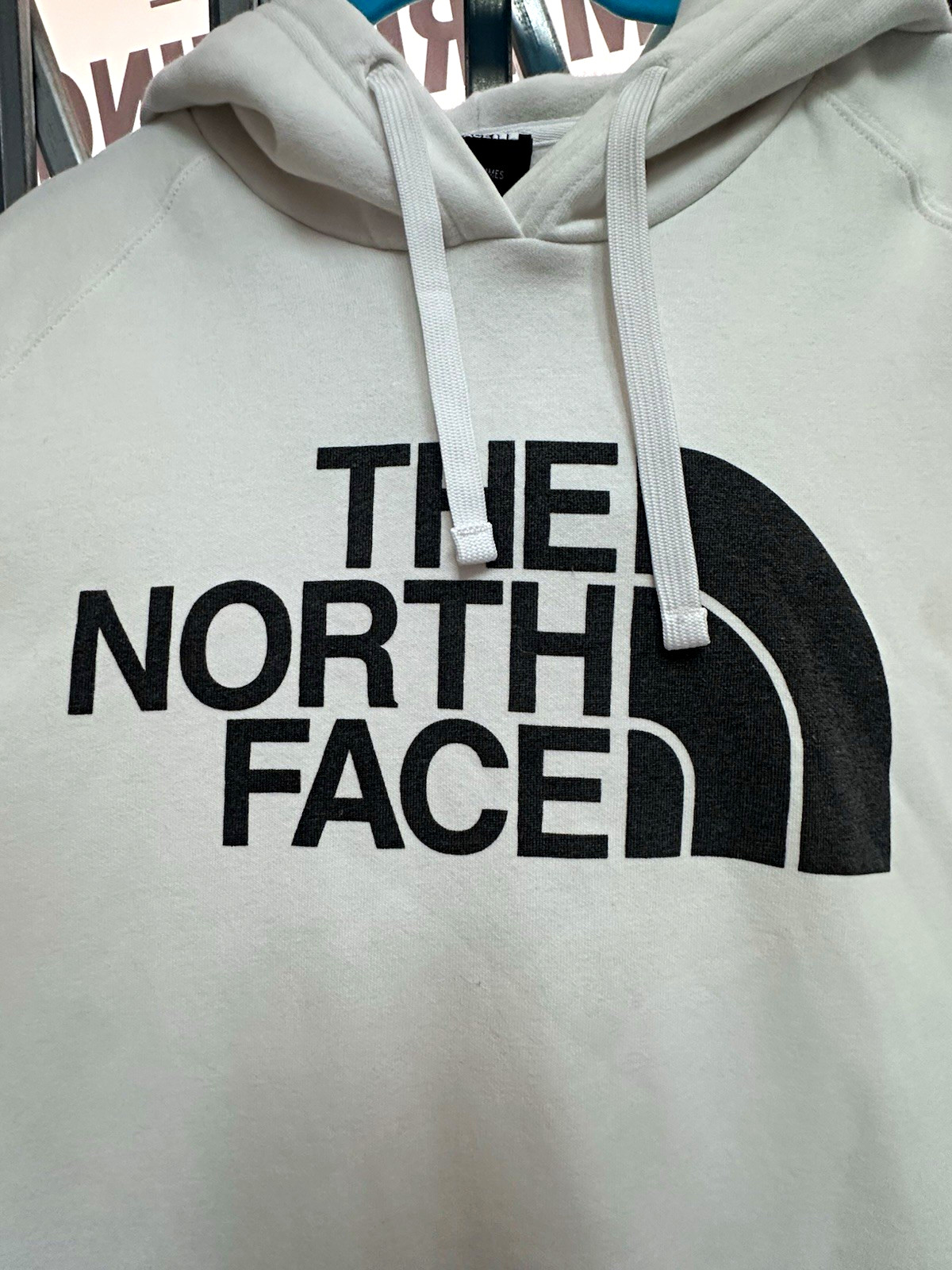 The North Face Women’s Pullover Hoodie M White/Black Logo Hooded Pockets