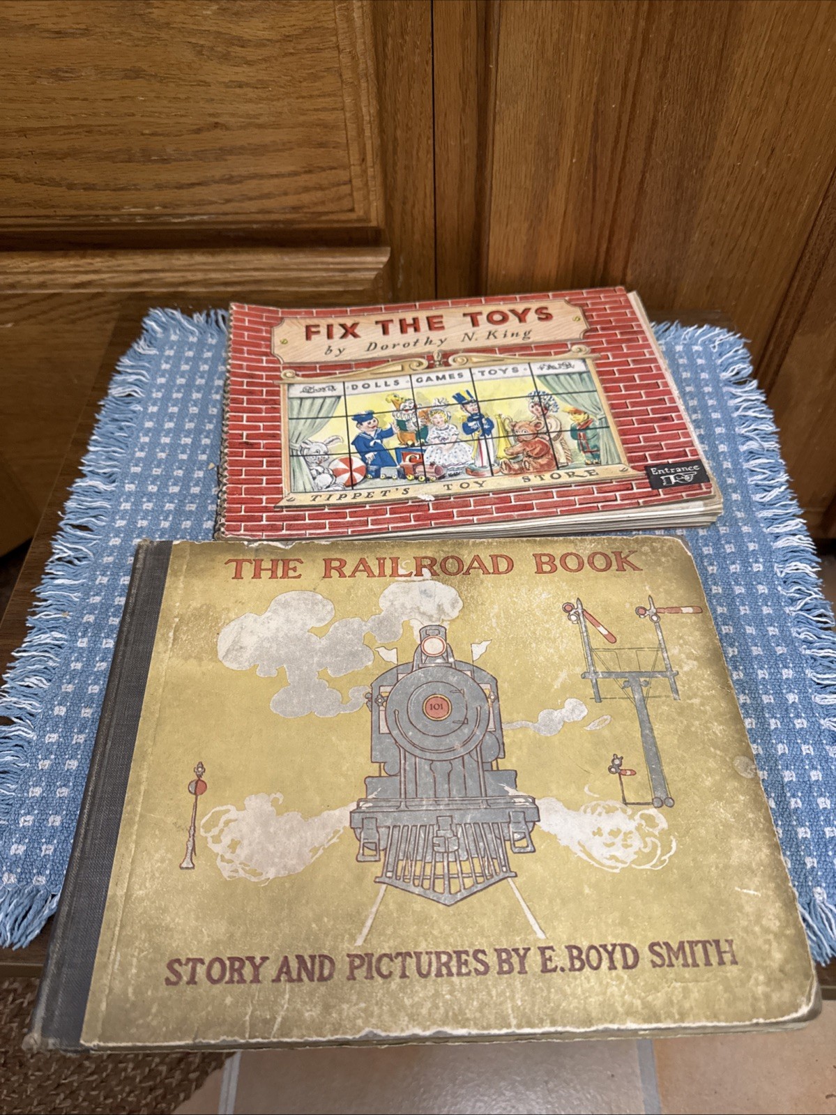 Antique Smith Railroad Book children 1913 1st edition color plates King Fix Toys