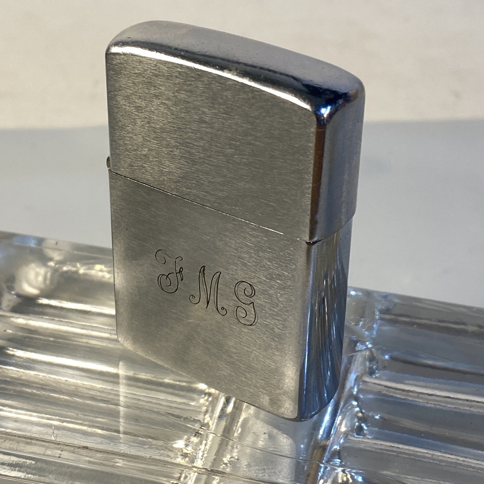 Vintage 1950's Zippo Pat 2517191 Bradford PA Brushed Chrome Zippo Lighter READ Vintage 1950's Zippo Pat 2517191 Bradford PA Brushed Chrome Zippo Lighter READ