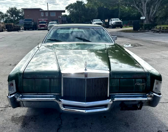 1972 Lincoln Mark lV All original, 58K Miles