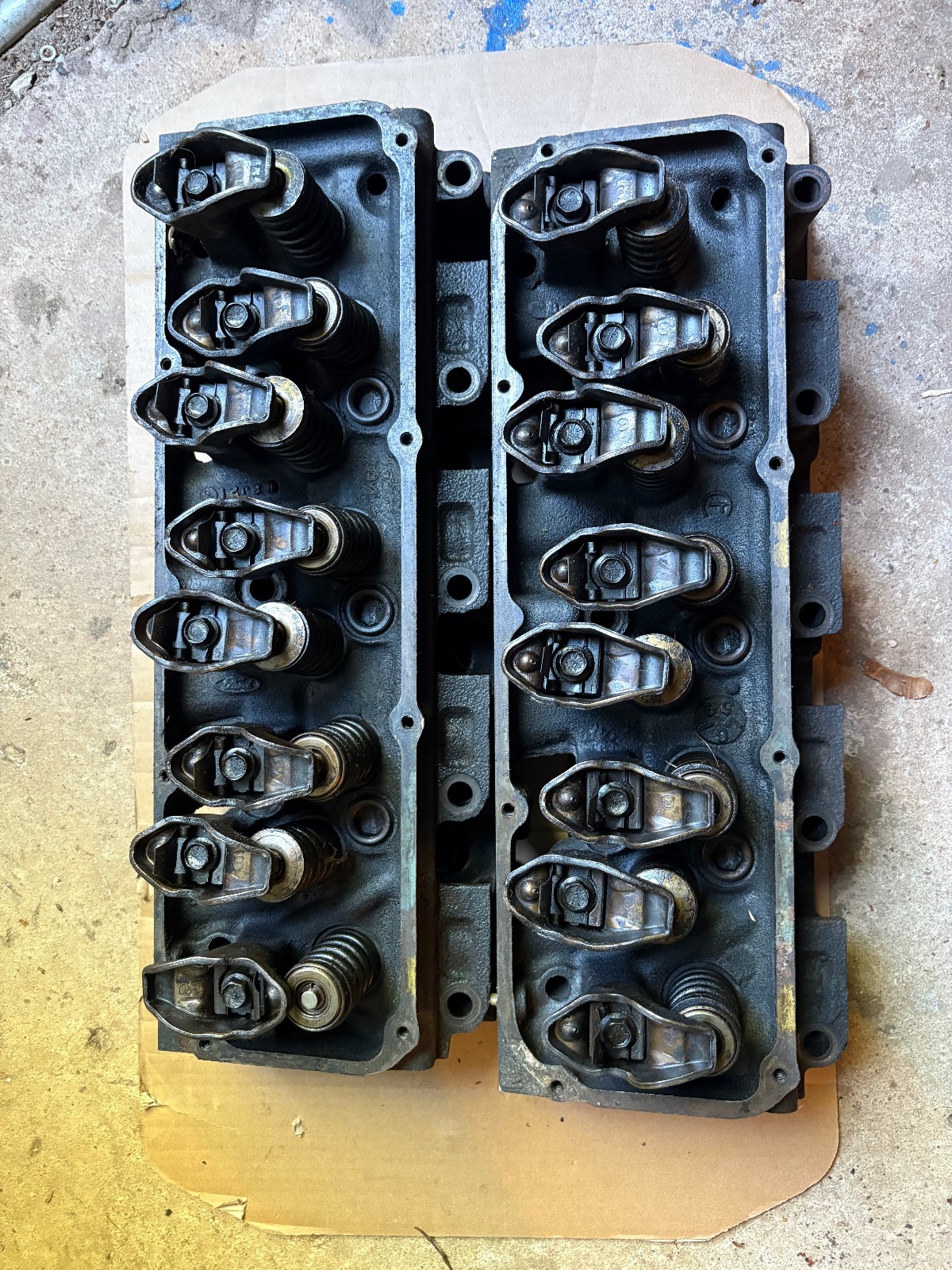 1978 1979 FORD TRUCK 400M Cylinder Heads Complete for Rebuild 1978 1979 FORD TRUCK 400M Cylinder Heads Complete for Rebuild