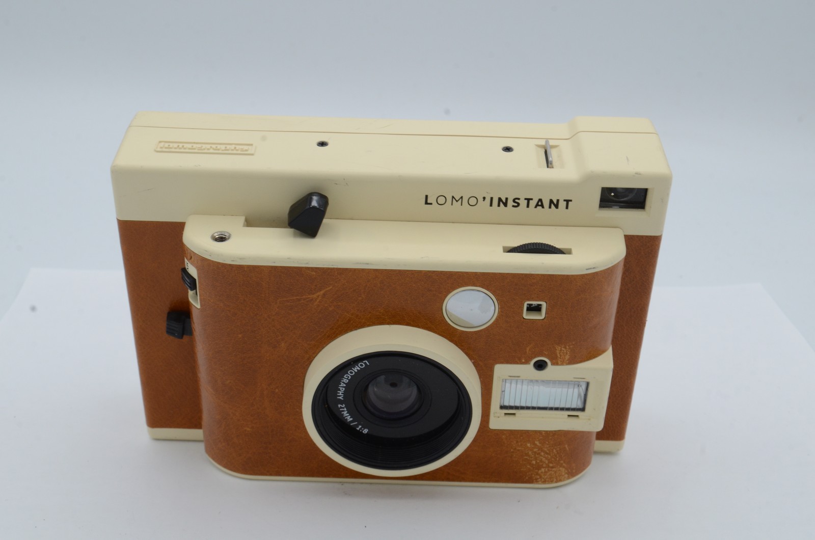 Lomography Lomo\'Instant Sanremo Edition Instant Film Camera with 27mm f/8 Lens,