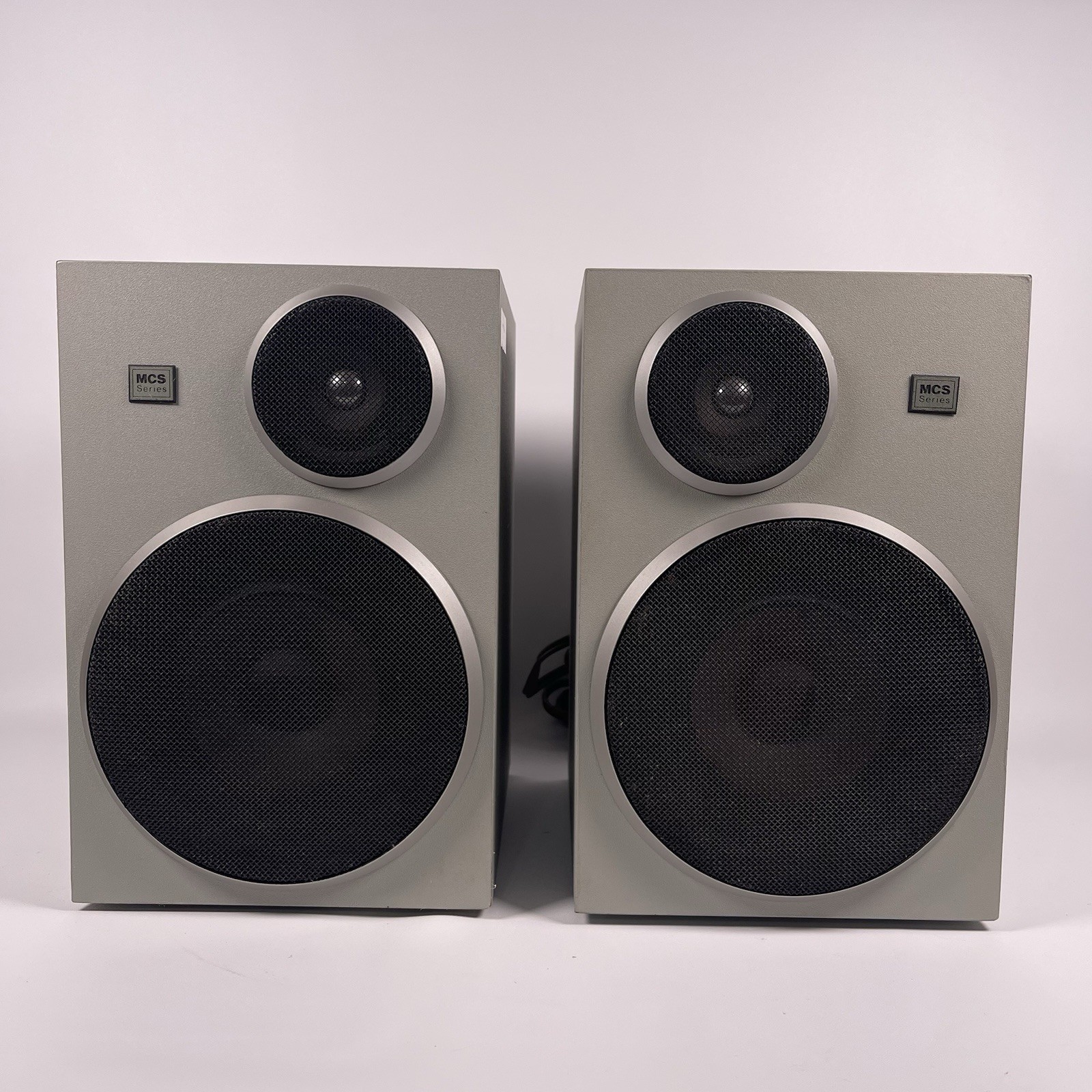 Vintage MCS 683-8230 2-Way Speakers JCPenney 8 Ohm 30W Japan Stereo Pair.