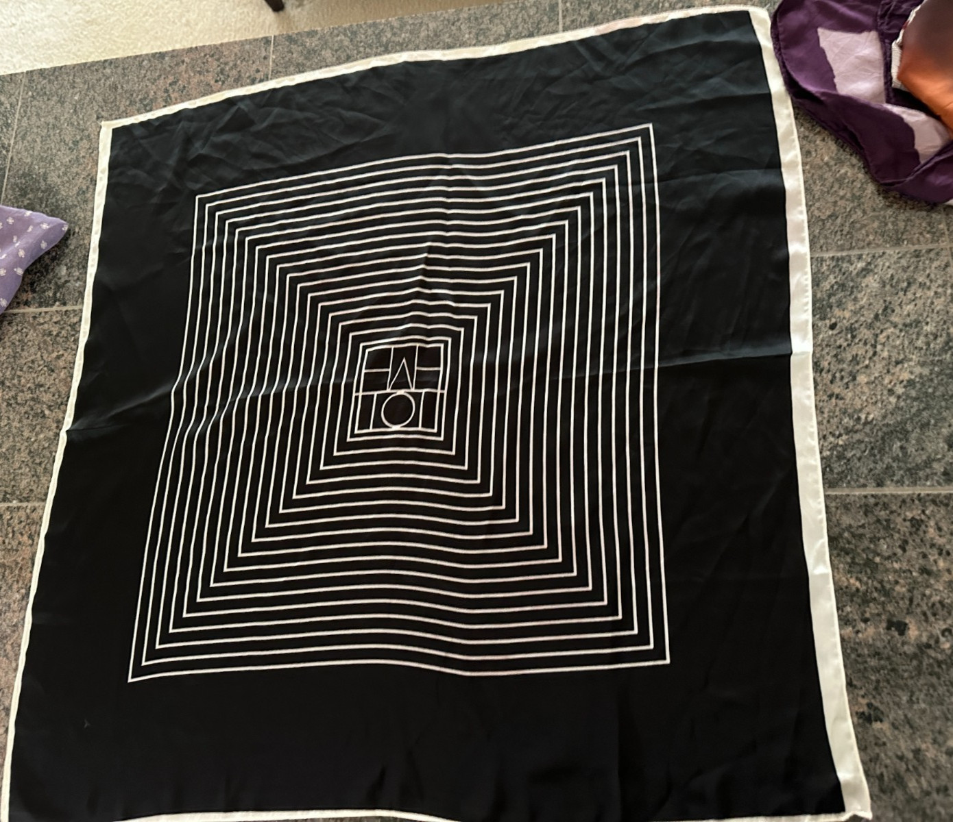TOTEME Scarf Centered Monogram Silky 27\