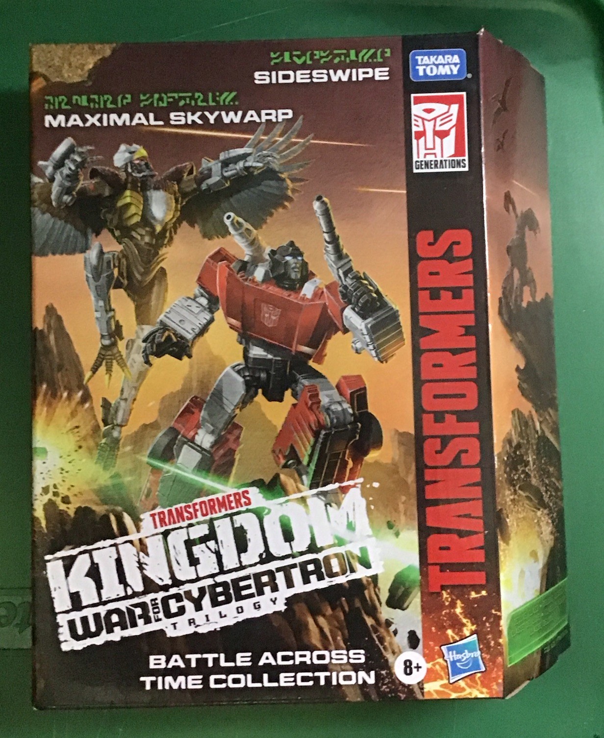 Hasbro Transformers: Kingdom Skywarp and Sideswipe Amazon Exclusive MiB Hasbro Transformers: Kingdom Skywarp and Sideswipe Amazon Exclusive MiB