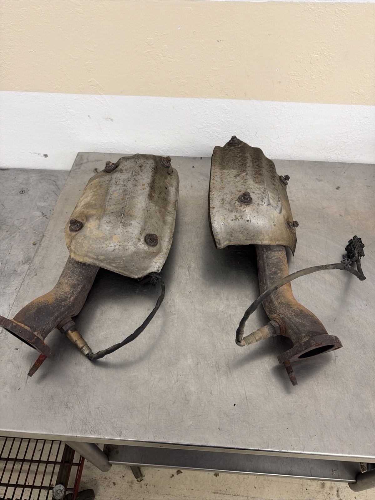 2003-2006 Nissan 350Z G35 Engine Header Exhaust Manifold Set Complete Pair OEM