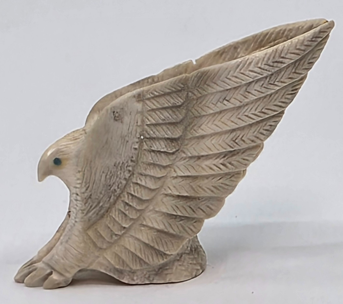 Native American Zuni Eagle Fetish Carving Antler Bone Inlay Eyes 2.25\