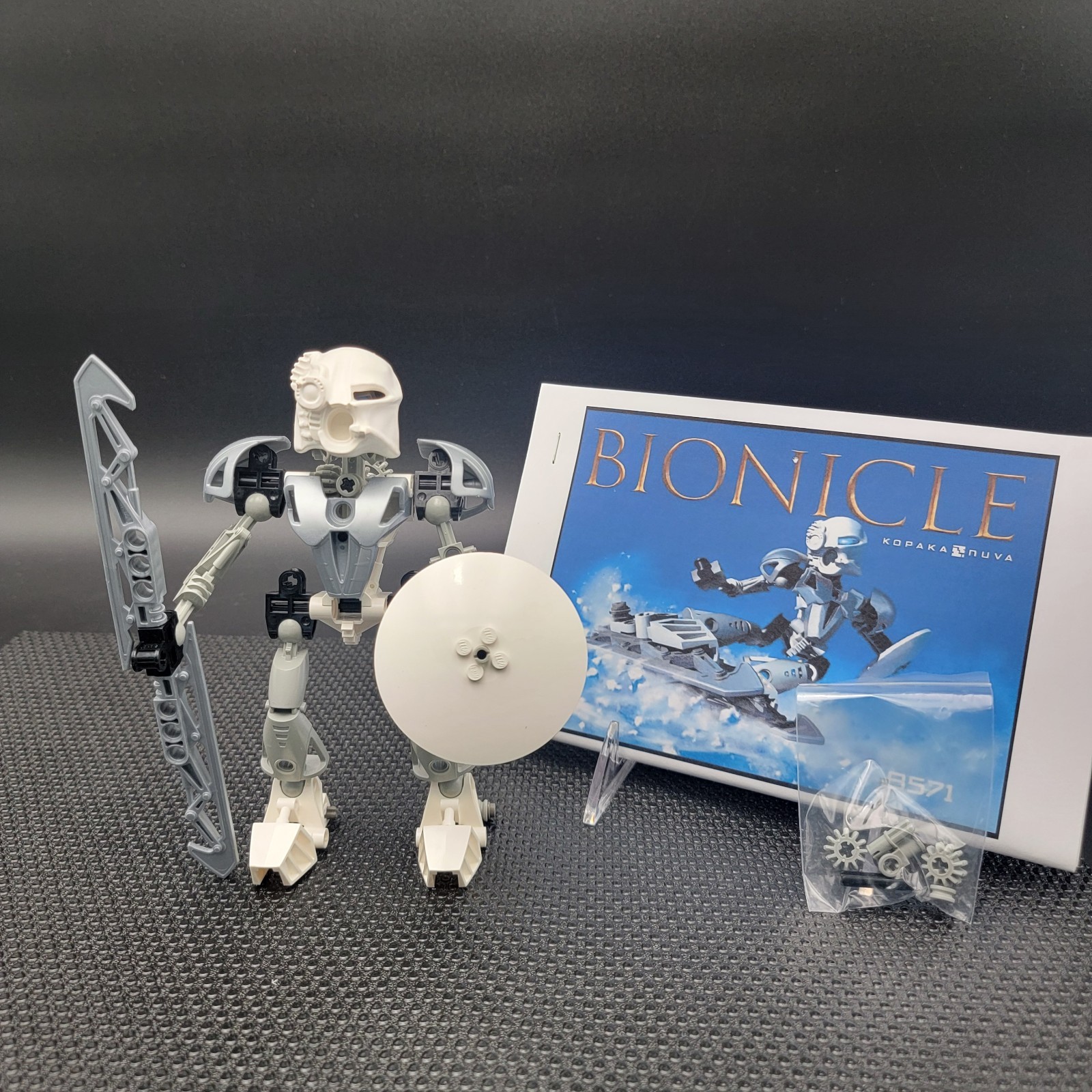 Toa KOPAKA NUVA ( 8571 ) 100% Complete  LEGO Bionicle