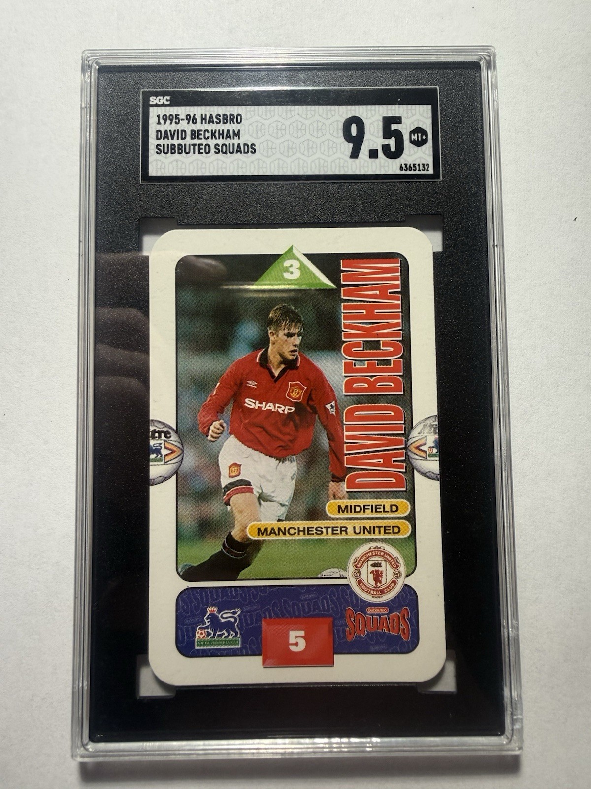 1995-96 Hasbro Subbuteo Squads David Beckham Rookie RC SGC 9.5 Man United 1995-96 Hasbro Subbuteo Squads David Beckham Rookie RC SGC 9.5 Man United