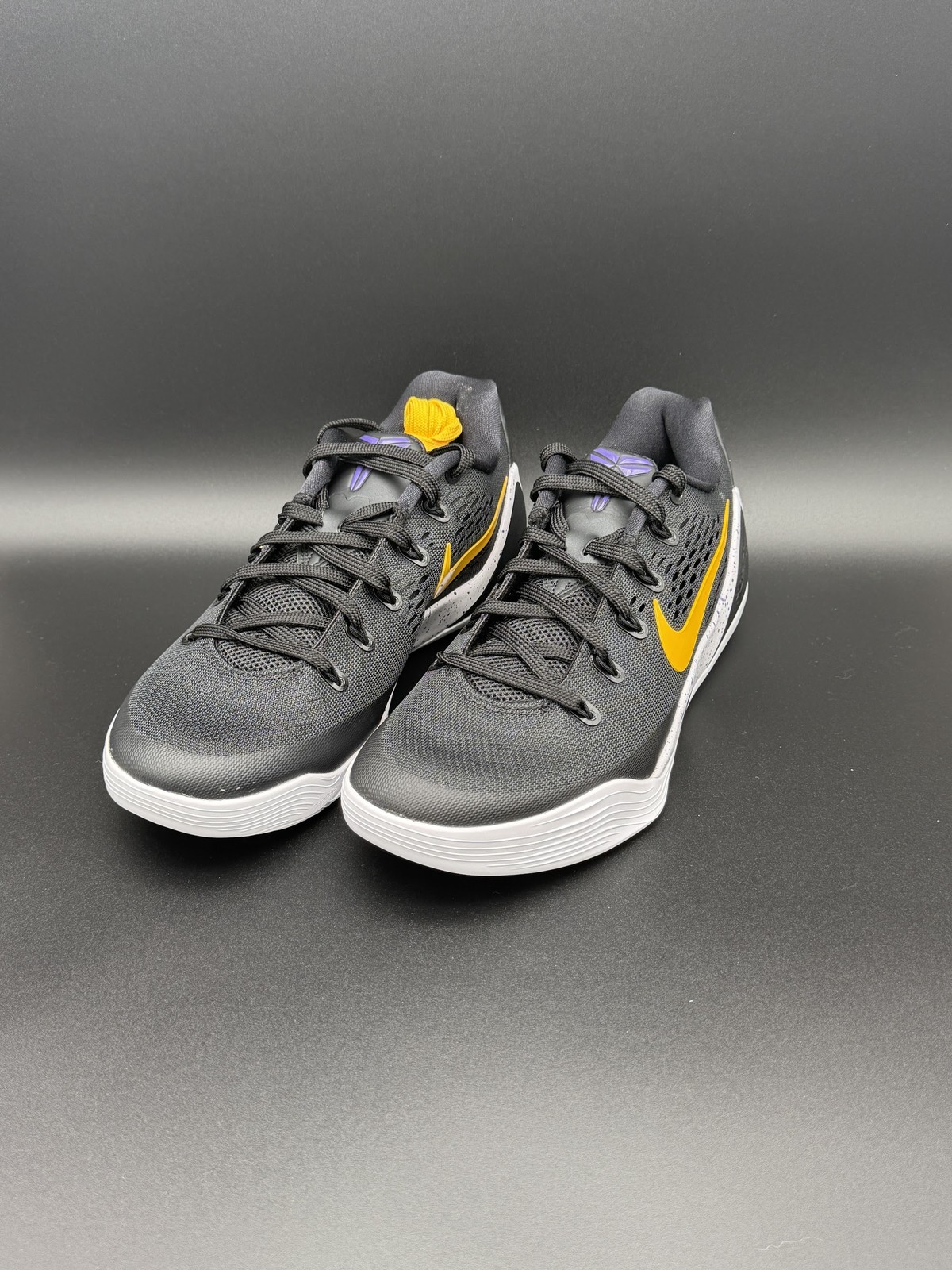 Nike Kobe 9 EM Low Protro TB Black University Gold Men\'s Size 8.5 IH1401-002
