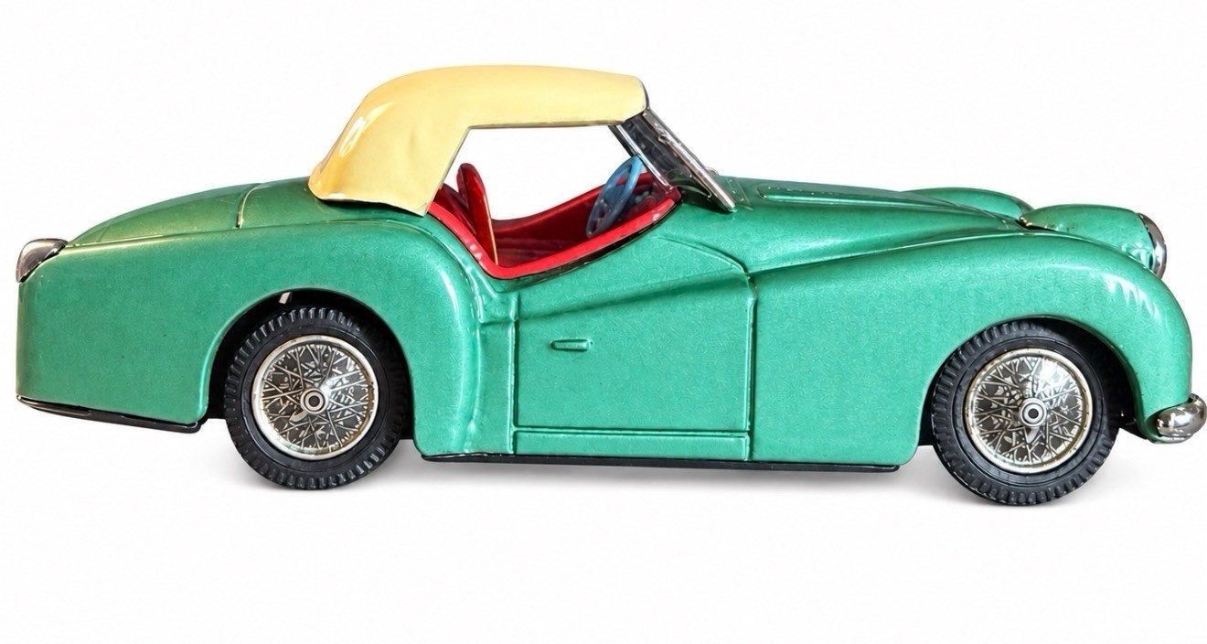 BANDAI Triumph TR3 Coupe 1960s Friction Tin Toy Car Japan 8.25
