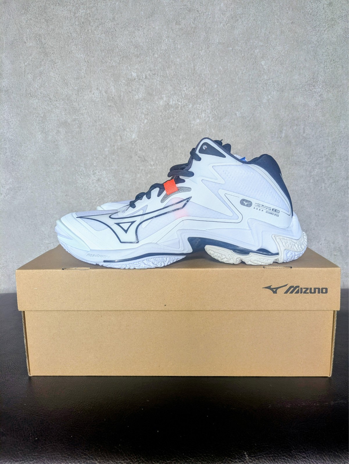 New Mizuno Volleyball Shoes Wave Lightning Z8 MID V1GA2405 51 