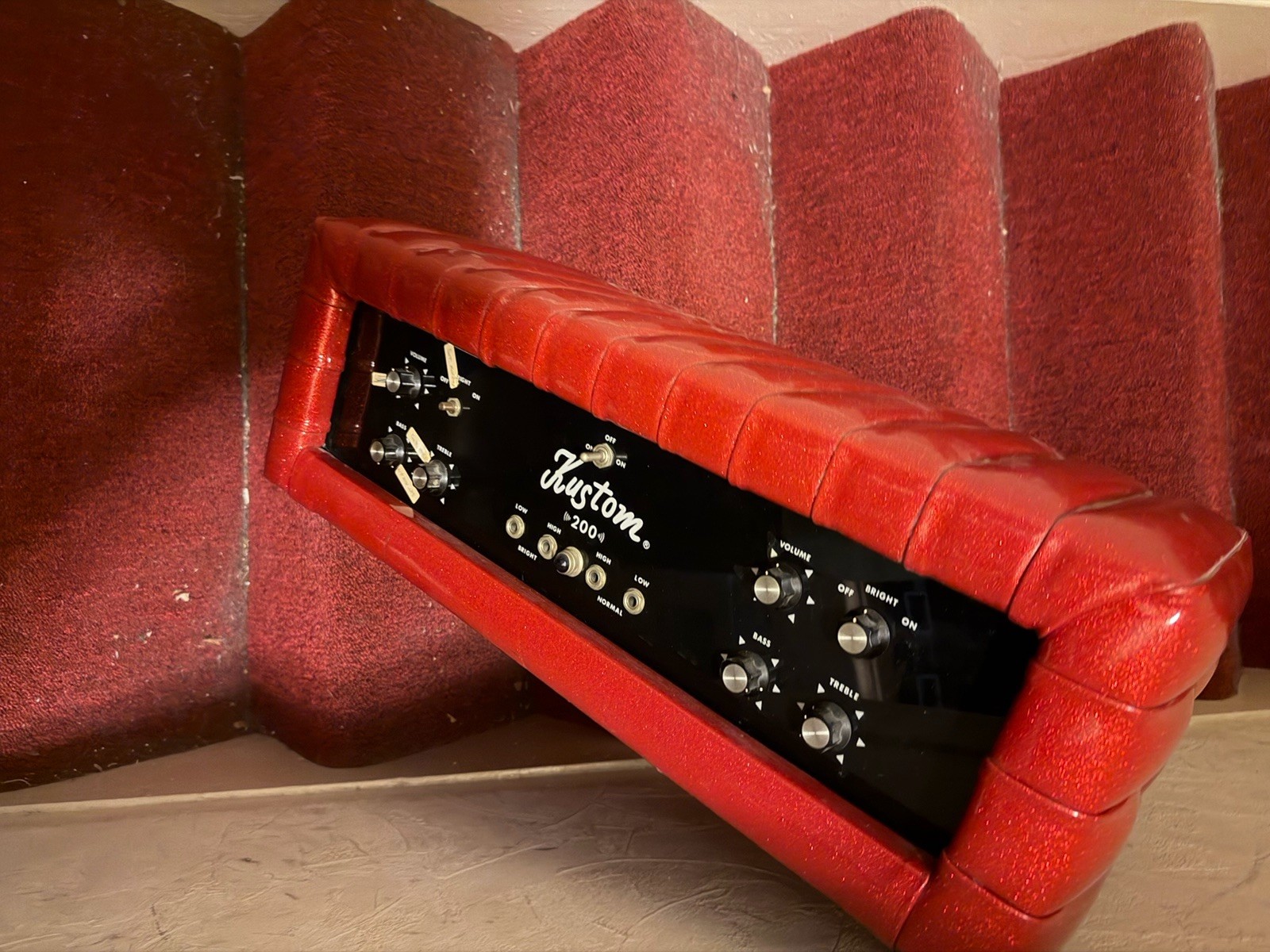 Vintage Kustom 200b Head Candy Apple Red 