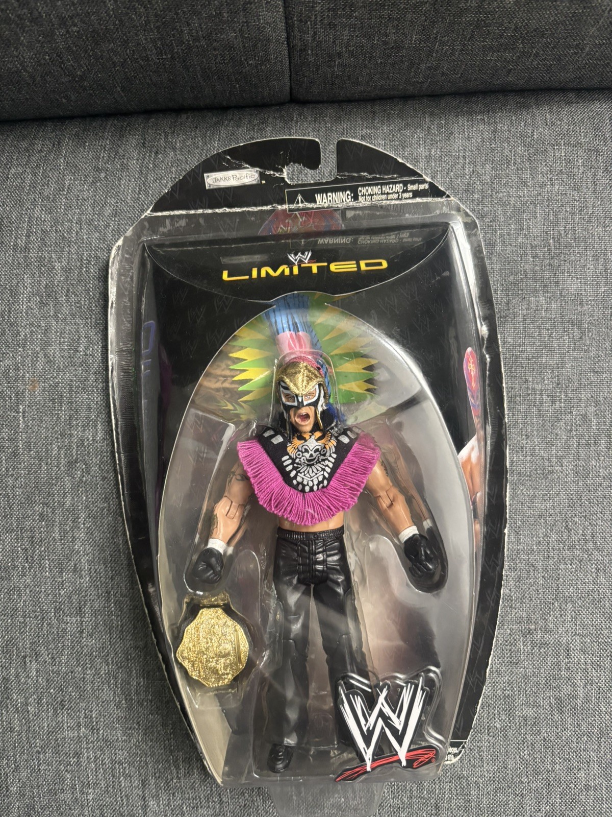 Rey Mysterio WWE Toys R Us Online Exclusive Limited Aztec WrestleMania 22 Jakks Rey Mysterio WWE Toys R Us Online Exclusive Limited Aztec WrestleMania 22 Jakks