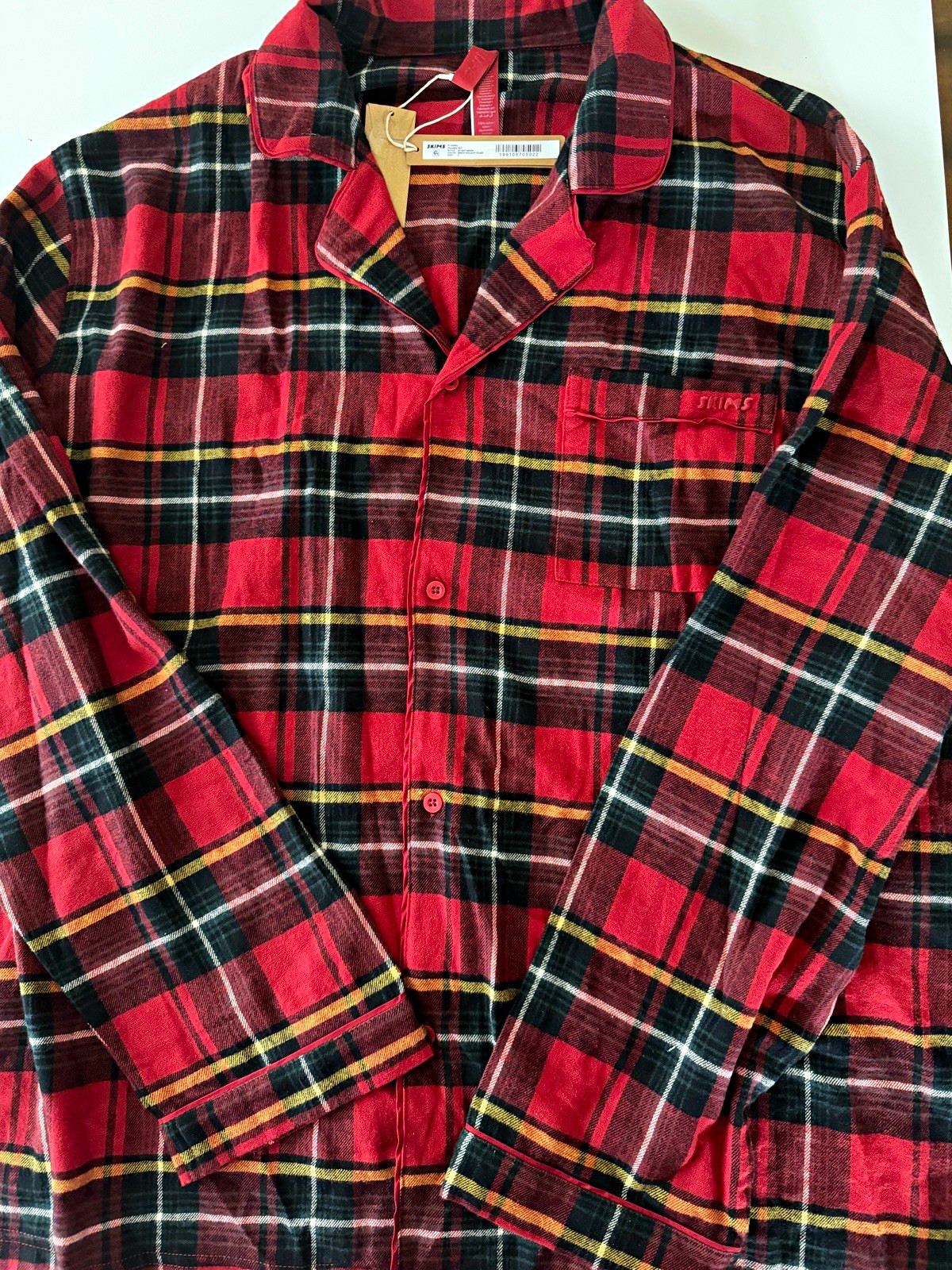 SKIMS Men’s Flannel Plaid Button-Front Pajama TOP Brick Holiday Plaid Large NWT SKIMS Men’s Flannel Plaid Button-Front Pajama TOP Brick Holiday Plaid Large NWT