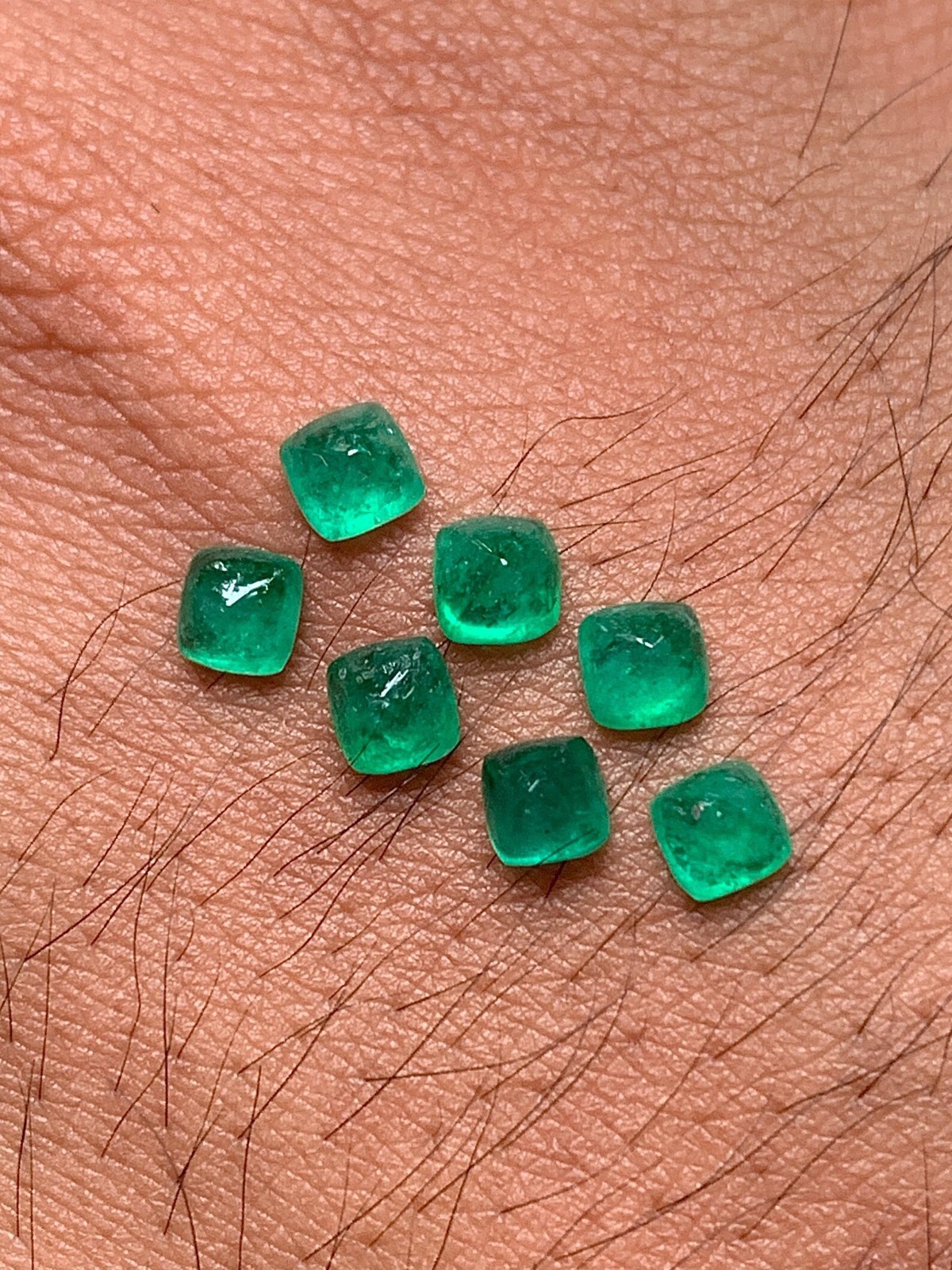 1.75 Ct Natural Emerald Sugarloaf Cabochon 4x4 MM 7PC Loose Gemstone For Jewelry