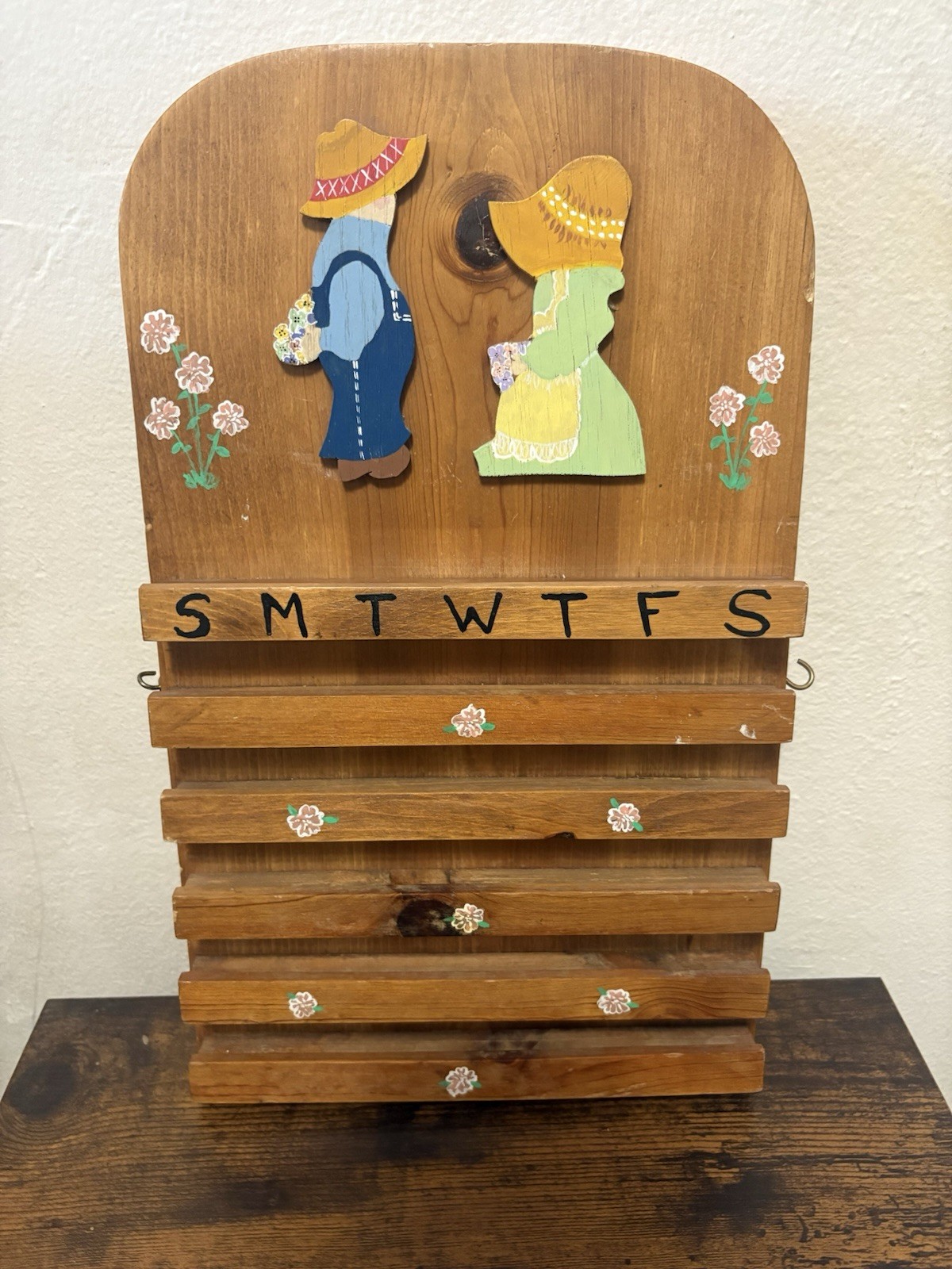 Vintage Wooden Hanging Perpetual Wall Calendar 15x9 Inches Vintage Wooden Hanging Perpetual Wall Calendar 15x9 Inches