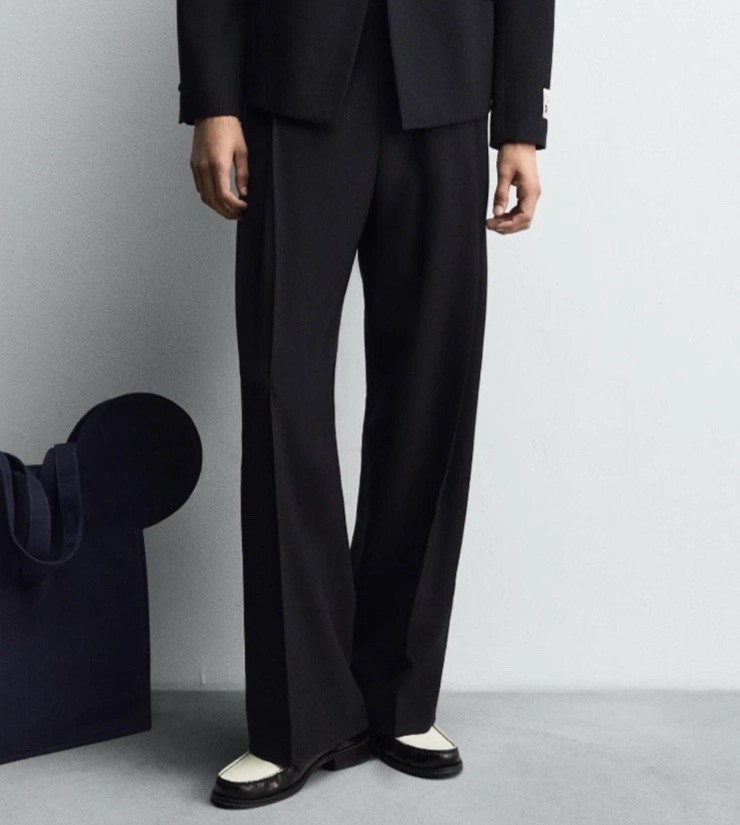Zara Harry Lambert Disney Pleated Suit Trousers Navy Blue Size W 34 5984/525 Zara Harry Lambert Disney Pleated Suit Trousers Navy Blue Size W 34 5984/525