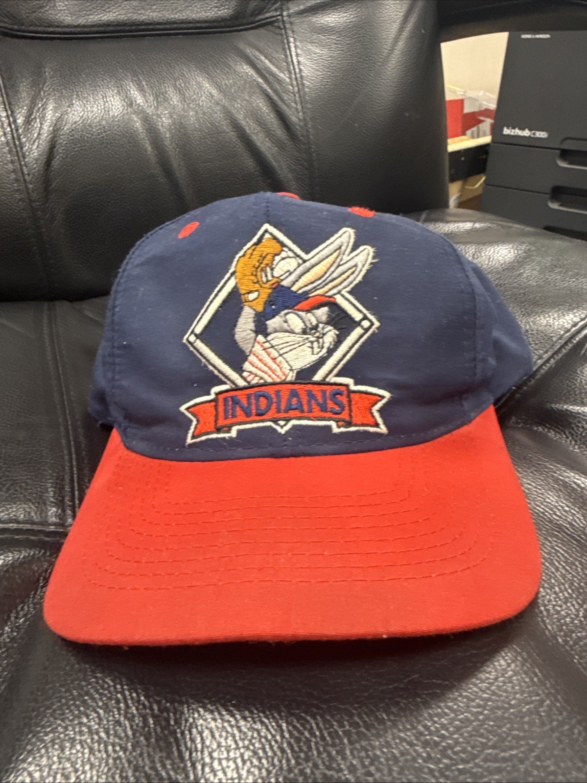 Vintage Cleveland Indians Bugs Bunny Looney Tunes 1993 Snapback Chief Wahoo MLB