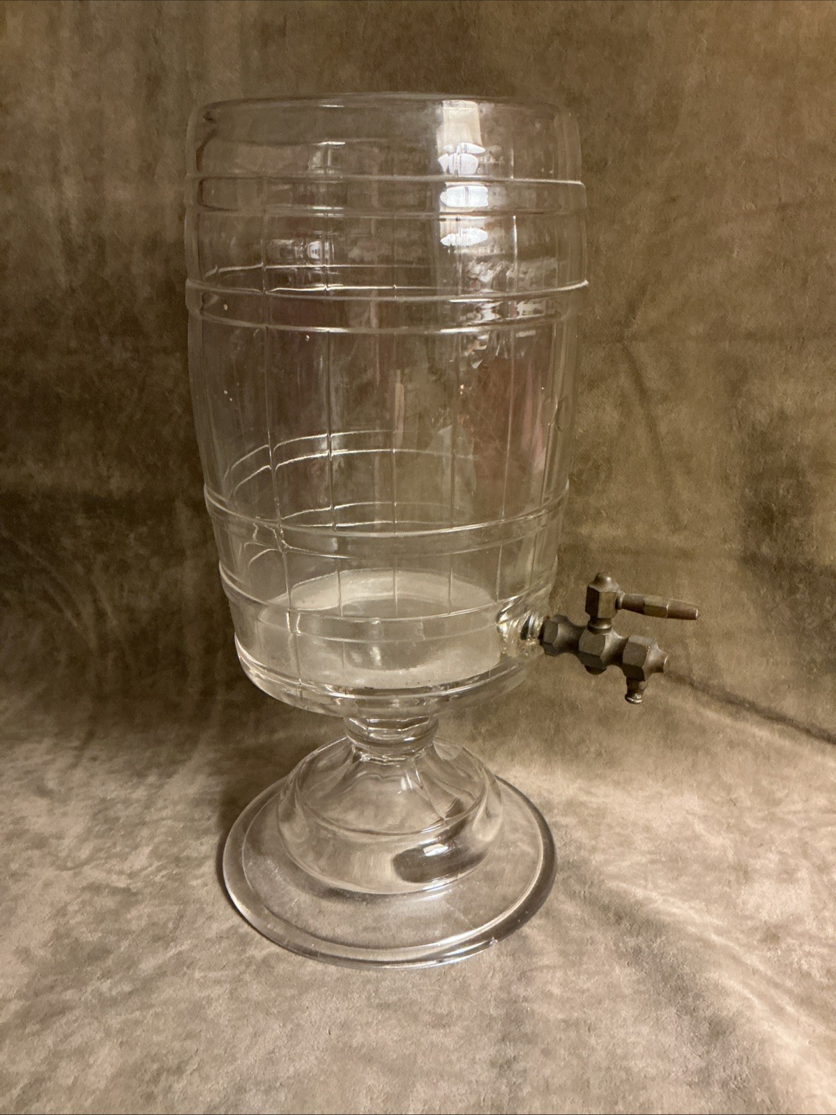 Antique McKee Glass Company barrel shaped beverage water dispenser 1930s Antique McKee Glass Company barrel shaped beverage water dispenser 1930s