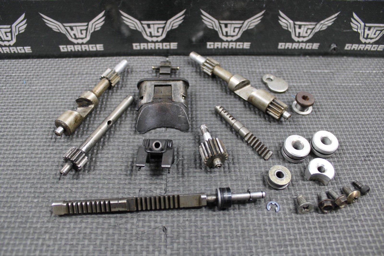 2000 KAWASAKI KX250 OEM EXHAUST POWERVALVE POWER VALVE GOVERNOR 49116-1180 GOOD